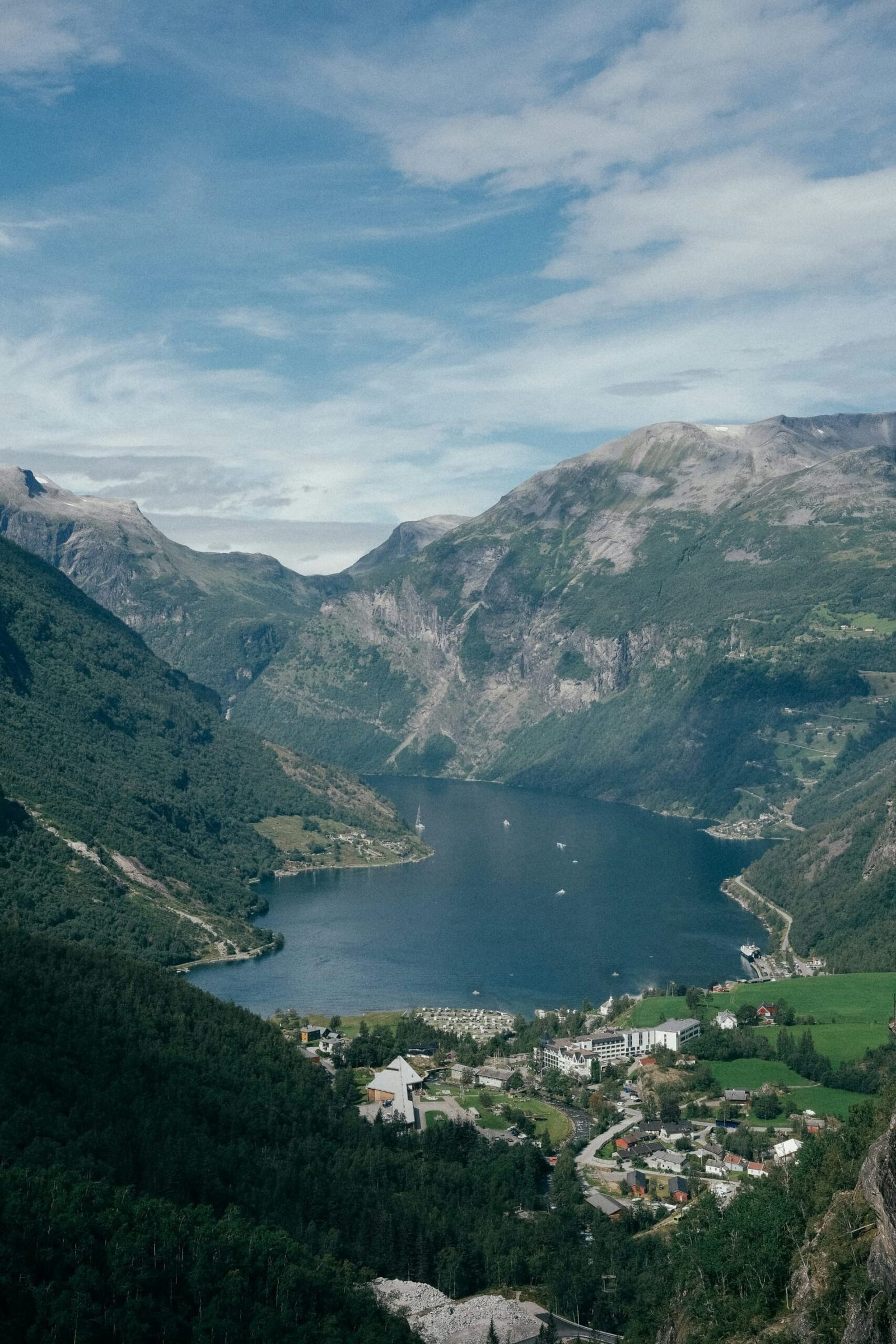sagatours-8-day-western-norway-fjords-tour