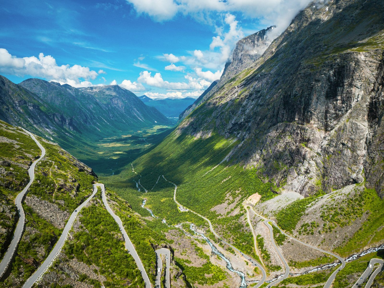 sagatours-Trollstigen